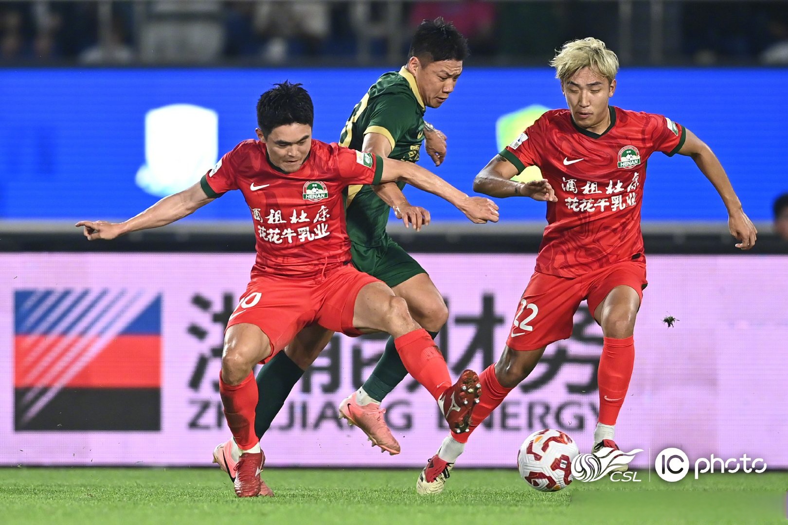 九游娱乐app官网-赛地聚焦——中超国际比赛日热度飙升；多伦多猛龙外线爆发；态度坚定；心理建设被强调的简单介绍