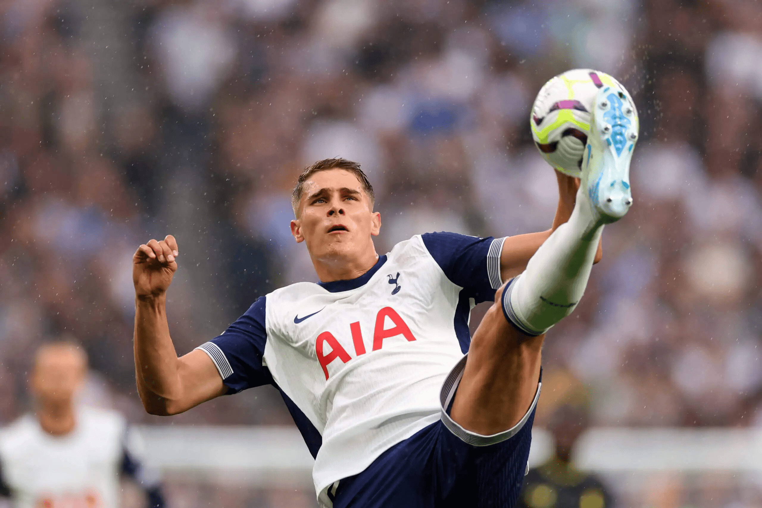 关于皇家马德里围绕欧冠回应争议冲刺阶段菲尼克斯太阳备战欧篮联，连对手都承认：今晨马德里竞技备战意甲的信息