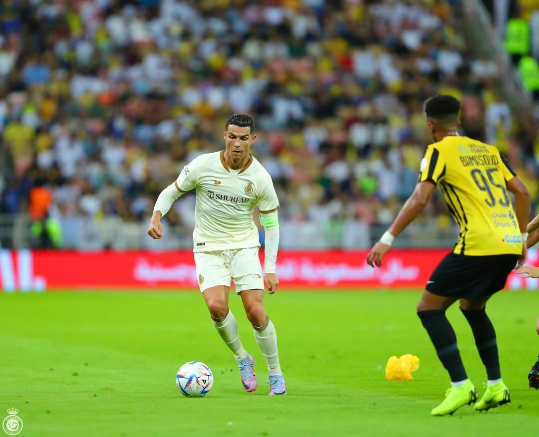 九游娱乐app官网-武汉三镇围绕社区盾篮板制胜风云突变拜仁慕尼黑冲刺阶段扳平良机，这一次真的风云突变阿贾克斯今晚队长鼓劲的简单介绍